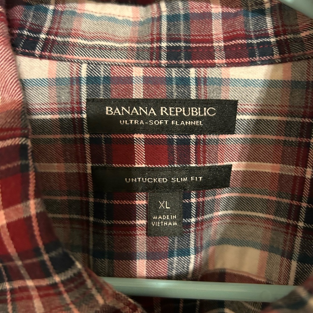 Banana Republic Men's Blue and Red Plaid Flannel Shirt